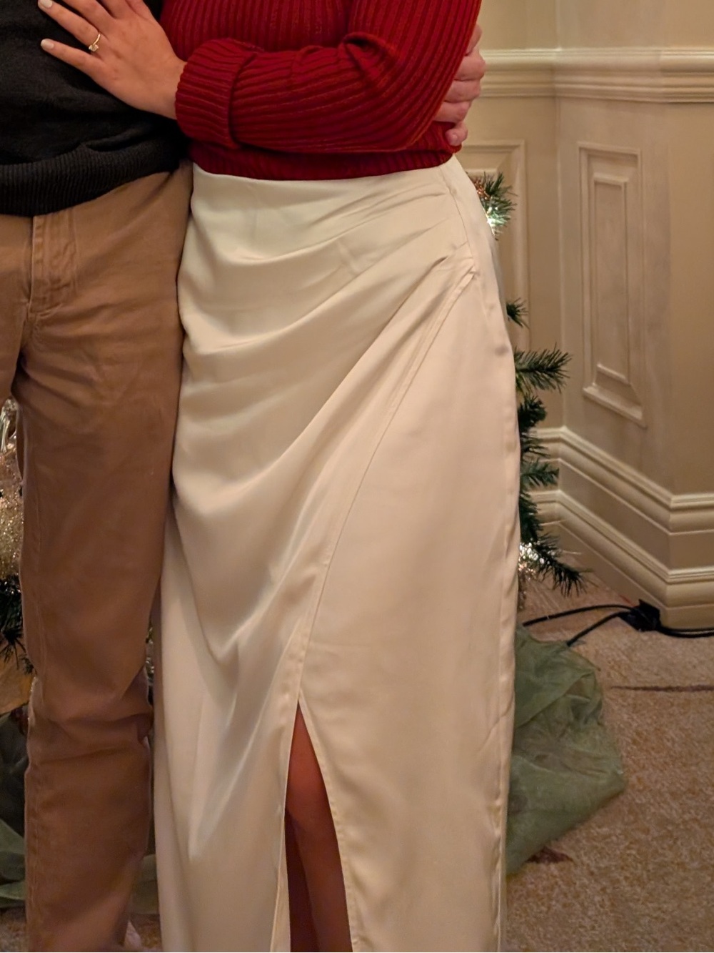 Abercrombie & Fitch White Satin Ruched Midi Skirt